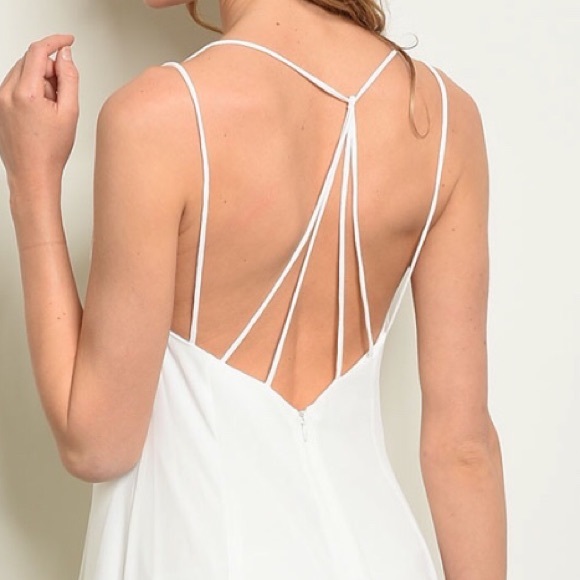 ❌DONATED❌Ivory White High Low Lined V-neck Dress - Picture 3 of 9